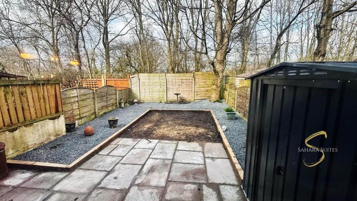 Stylish 2Bed - Manchester - Free Parking 하이드 외부 사진