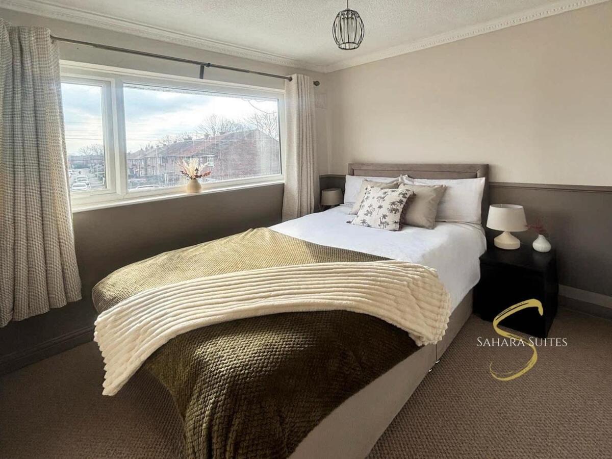 Stylish 2Bed - Manchester - Free Parking 하이드 외부 사진